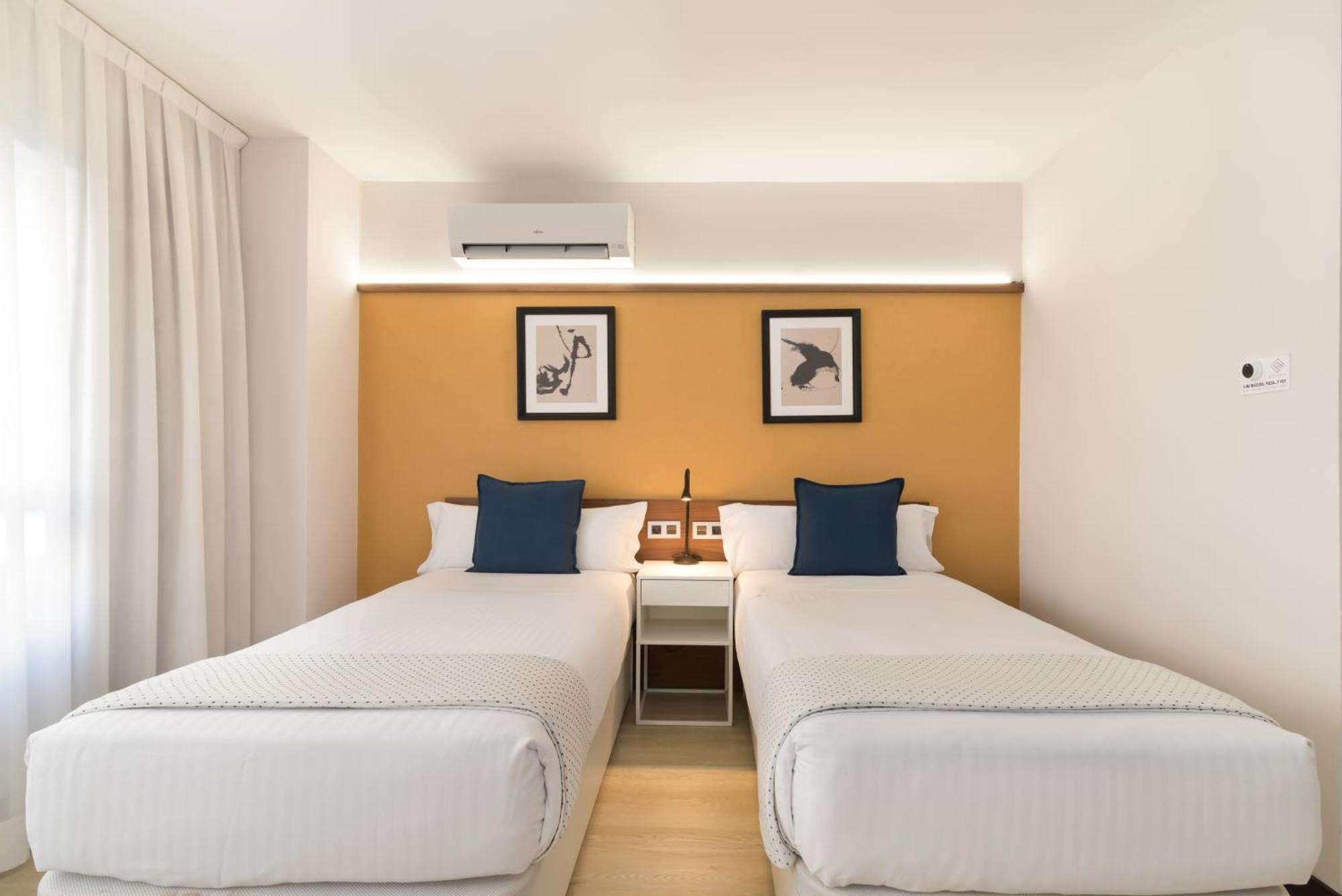 Roisa Hostal Boutique Madrid Exterior photo